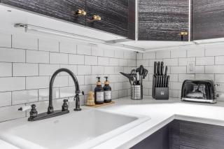 West Village Penthouse, Modern, Charming - 2