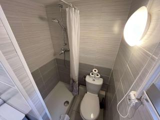 A043-Functional Studio Downtown Cannes - 3