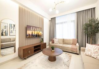 Stylish Downtown Retreat, Burj Crown, Opera & Boulevard View - Dubai - 2