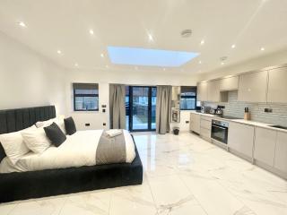 Bracewell Studios - Brent - 2