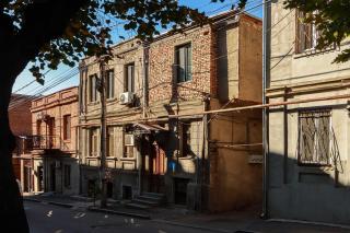 Vintage 2BR Apartment - Managed By Wehost - 7