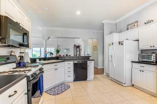 Walk to Golf and Pool Pet-Friendly Villages Home - The Villages - 3