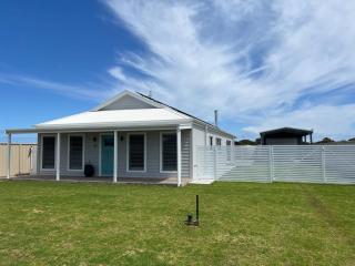Foxhill Shores - WIFI outside pets - Robe - 8