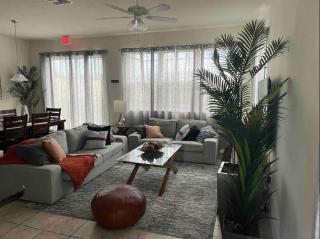 Family Paradise 4BR Compass Bay Townhome Sleeps 11 - Kissimmee - 5