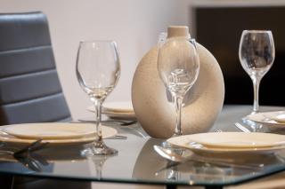 City Centric 1BR Apartment - 4