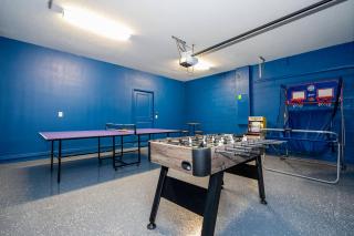 Modern Paradise at Windsor Cay pool and Game Room - 6
