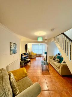 EasyRest Spalding - 6 Beds & Free Parking - Central & Quiet Location - Entire Spacious House - Spalding - 6