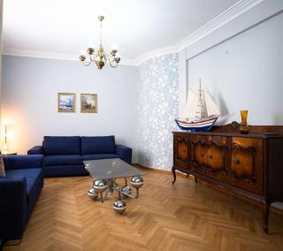 Penthouse archeol musiem, 3BDR, big balcony, wifi 200 mbps fiber - Athens - 8