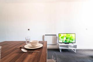 Convenient 1 Bed Apartment in Central Blackburn - Blackburn - 4