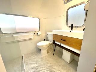 Airstream Legacy - 5