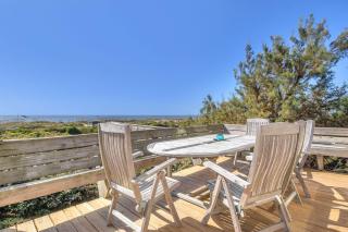 Jonahs Whale by Oak Island Accommodations - Caswell Beach - 5