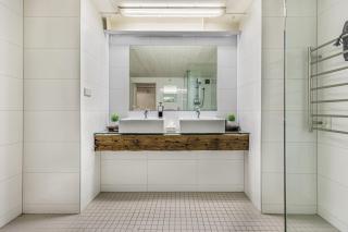 Spacious room in the heart of K Road- Shared Apartment! - Auckland - 6