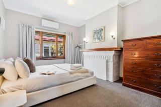 Cascade Cottage adjoining World Heritage Site - Hobart - 1
