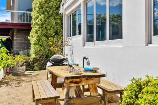 Karinya apartment waterfront views - 2 Bed 2 Bath - 8