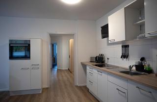 FeWo Cessna, elegante Wohnung, 2 Schlafzimmer, überdachte Terrasse - Cloppenburg - 6