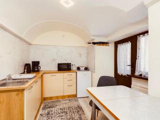 Toni place in the centre - Brasov - 9