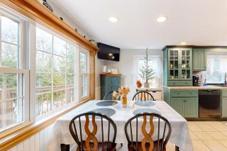 Shoreline Serenade - Belmont - 1