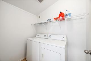 Green Lake Remodelled home with AC garage yard - 2