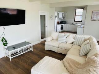 Saltwater Bungalow - WiFi - Robe - 4