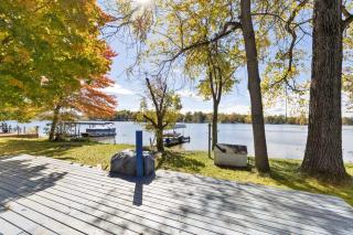 Lakefront Home with Dock Firepit & Private Deck - Grand Junction - 0