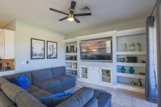 Luxurious Pool Home Overlooking Golf Course - Kissimmee - 9