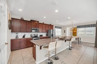 Best Location in Solara Resort - Kissimmee - 2