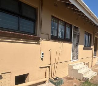 Peaceful Holiday Home - Self-Catering - Durban - 5