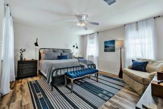 Peach Street Retreat - Fire Pit and Close to Main St - Fredericksburg - 6