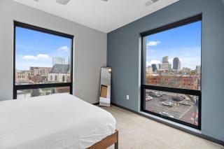 CozySuites Mass with parking lounge & roof deck #29 - Indianápolis - 7