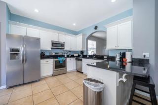 Luxury 6 Bedroom Pool Home in Windsor Hills - Orlando - 3