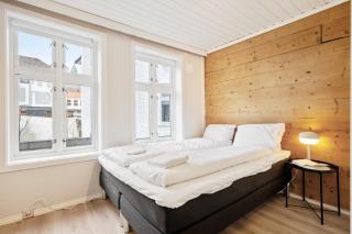 Cozy Hideaway with Private Balcony and Self Check In - 5