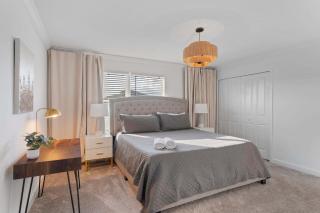 Modern 4 Bed Home Themed Rooms Prime Location - Kissimmee - 7