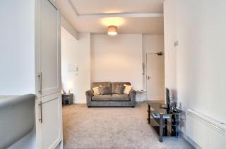 Modern new redeveloped studio Apartment in Clacton - Clacton-on-Sea - 9