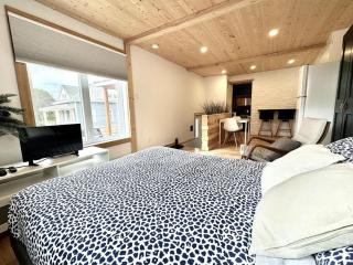 L'Escapade Champlain - 2 Min Falls - Free Parking - 4