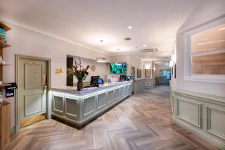 Mercure Manchester Norton Grange Hotel & Spa - 9