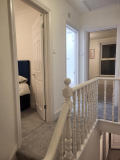Spacious Coastal Home - Kent - 5