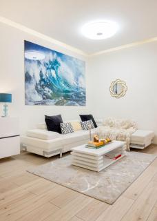 Designer Luxury Home Next To Dohany Synagogue with Balcony - Budapest - 1