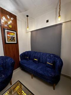 COZY 1 BR APARTMENT WITH SPAClOUS LOUNGE - Karachi - 7
