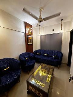 COZY 1 BR APARTMENT WITH SPAClOUS LOUNGE - Karachi - 5