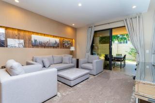 Luxury 3Bedroom Near Disney w/ BBQ & Outdoor Dining! - Orlando - 5