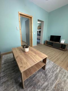 Christina Apartment - Drama - 3
