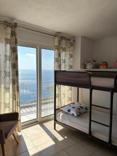 Amerini's Stone Guesthouse - - 3