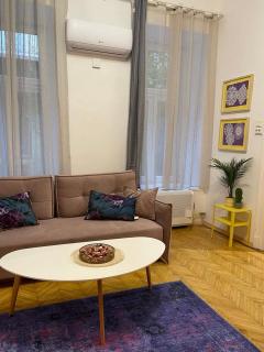 My Little Treasure Apartment - Budapest - 3