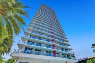 Perfect Vacation Large Condo Breathtaking Views - Hallandale Beach - 9