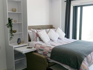 New CP High floor luxury studio with runway and sea view - 2