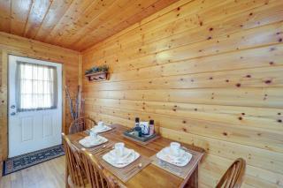 Secluded Lenoir Cabin 4 Mi to Dtwn Blowing Rock - Lenoir - 4