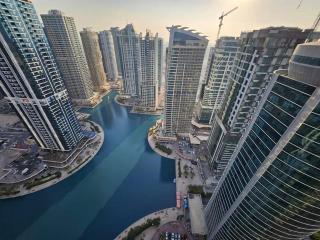 Stunning Apartment - High Floor - Canal View - Goldcrest Exectutive Tower - Dubaï - 9