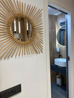Christinas Stylish Stay at Saryan 27, Yerevan City Centre - 4