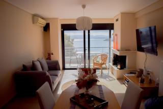 Beachfront Penthouse with Seaview - 0