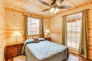 Hike and Fish Marlinton Cabin with Fire Pit and Views! - Marlinton - 2